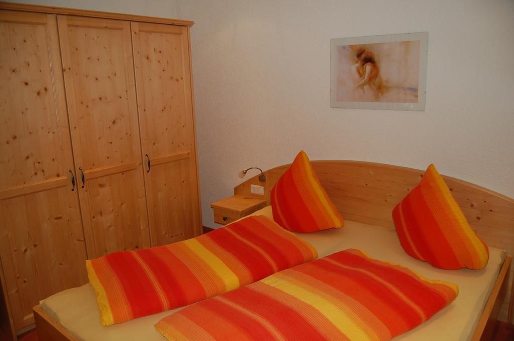Haus Kinsperger Apartment Klösterle Room photo