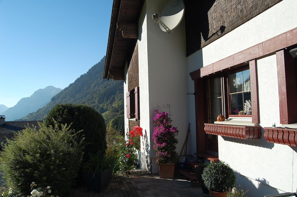 Haus Kinsperger Apartment Klösterle Exterior photo